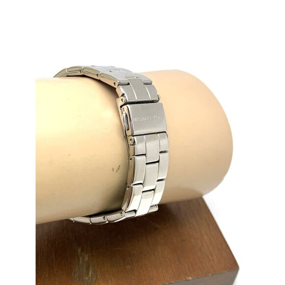 Michael Kors Women's Watch MK7347 Corey Quartz Gemmed Silver Stainless Steel - Picture 9 of 13